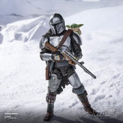 Hasbro Star Wars Black Series The Mandalorian and Grogu 15cm Action Figure with Six Accessories G2514