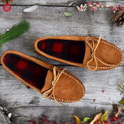 Minnetonka Double-Bottom Fleece Slipper Mocs for Men - Brown - 10M