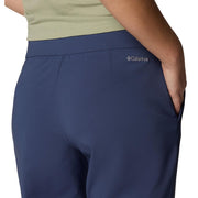 Columbia All Seasons Women's Capri Hiking Pants, Nocturnal Blue, Mid-Rise, Comfort Stretch, UPF 50 Sun Protection, Stain Resistant, 23in Inseam, 211964