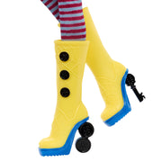 Mattel Monster High Skullector Coraline Doll with Yellow Raincoat, Movie-Inspired Accessories, Cat Figure, Rag Doll, Display Stand JHK65