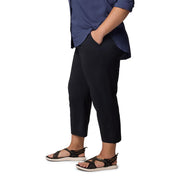 Columbia Women's All Seasons Capri Hiking Pants, UPF 50 Sun Protection, Omni-Shield Release, Black, X-Large, 23 Inseam, 211964