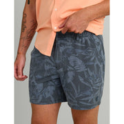 HUK Shoreside Fishing Short, 6-Inch Inseam, Stretch Fabric, UPF 30+ Sun Protection, Elastic Waistband, Drainage Pockets, Sea Storm, Large, H2000270