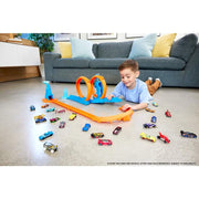 Mattel Hot Wheels Track Creator Triple Loop Pack, 24-Piece Speed Snap Track Set with 1:64 Scale Die-Cast Car, Multicolor