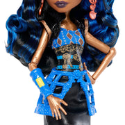 Mattel Monster High Robecca Steam Collectible Doll with Diary, Doll Stand, Pet Penguin, Multicolor, JHK59
