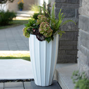 Mayne Sedona 28in White Round Self-Watering Polyethylene Standing Planter with Double Wall Insulation and Built-In Water Reservoir 2832-W
