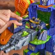 Hasbro Transformers Cyberworld Scorponok Strike Battle Set, 2-in-1 Transforming Robot and Scorpion Playset with Lights and Sounds, 14-Inch Robot, 20-Inch Playset