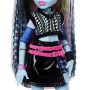 Mattel Monster High Frankie Stein Doll with Black Pleather Skirt, Cropped Sweater, Pet Dog Watzie, 7 Accessories, Multicolor, JHK31
