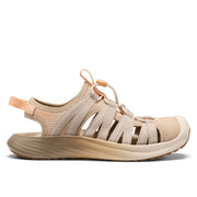 KEEN Women's Whisper Lite Athletic Sandals, Durable Closed Toe, Adjustable Bungee Closure, Safari/Birch, Size 7, 1031958