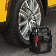 EverStart J7CE 800 Peak Amp Jump Starter with 120 PSI Compressor, Pivoting LED Light, 3X USB Ports