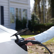 Lectron LECHG5-15-15ATSLBLKUS Tesla Level 1 NEMA 5-15 Electric Vehicle (EV) Charger - up to 15A- 16' - Black