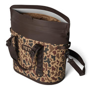 YETI Hopper M30 Soft Cooler - Wetlands Camo