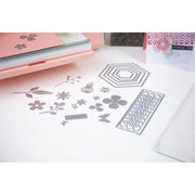 Sizzix 665595 Big Shot Switch Plus Machine, Electric Die Cutting & Embossing Machine